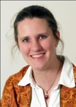 Dr. Claudia Pacholski